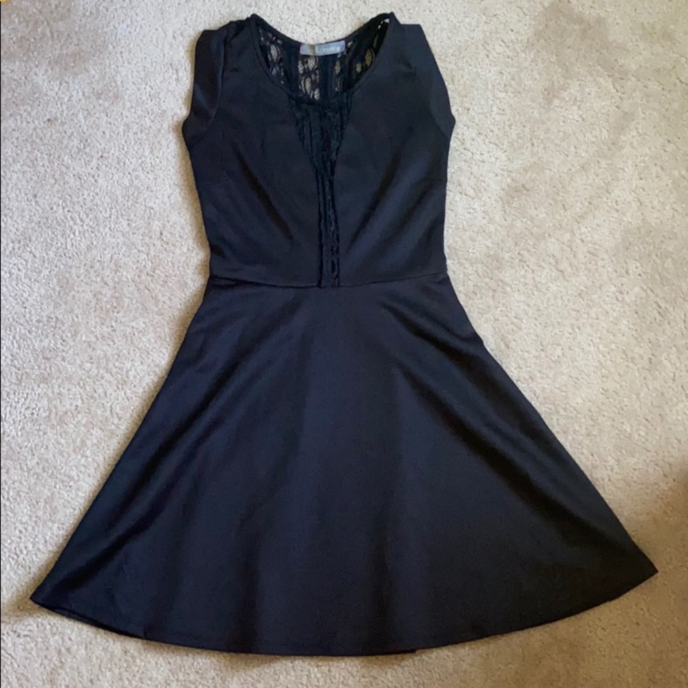 Finn&Clover black dress